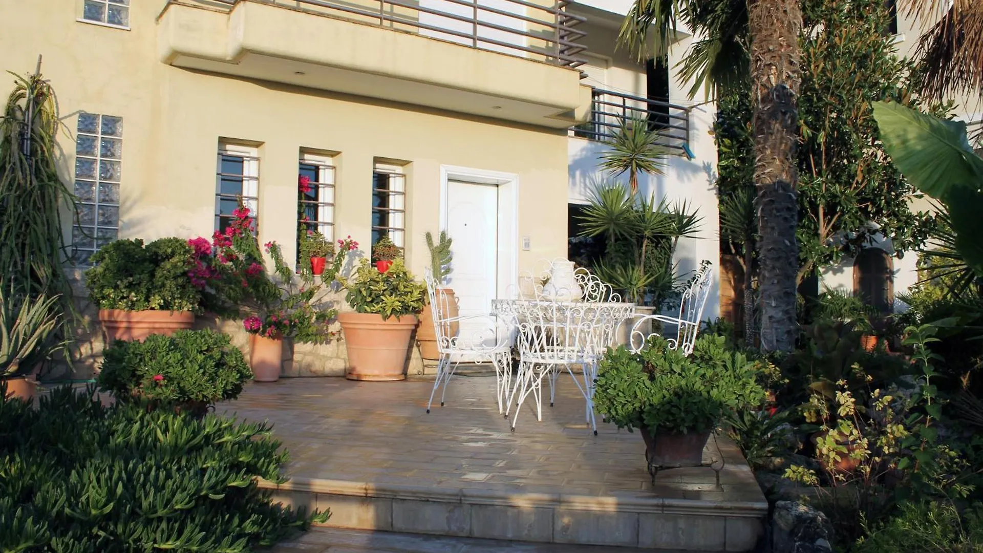 Holiday home Comfortable Home Epanomi